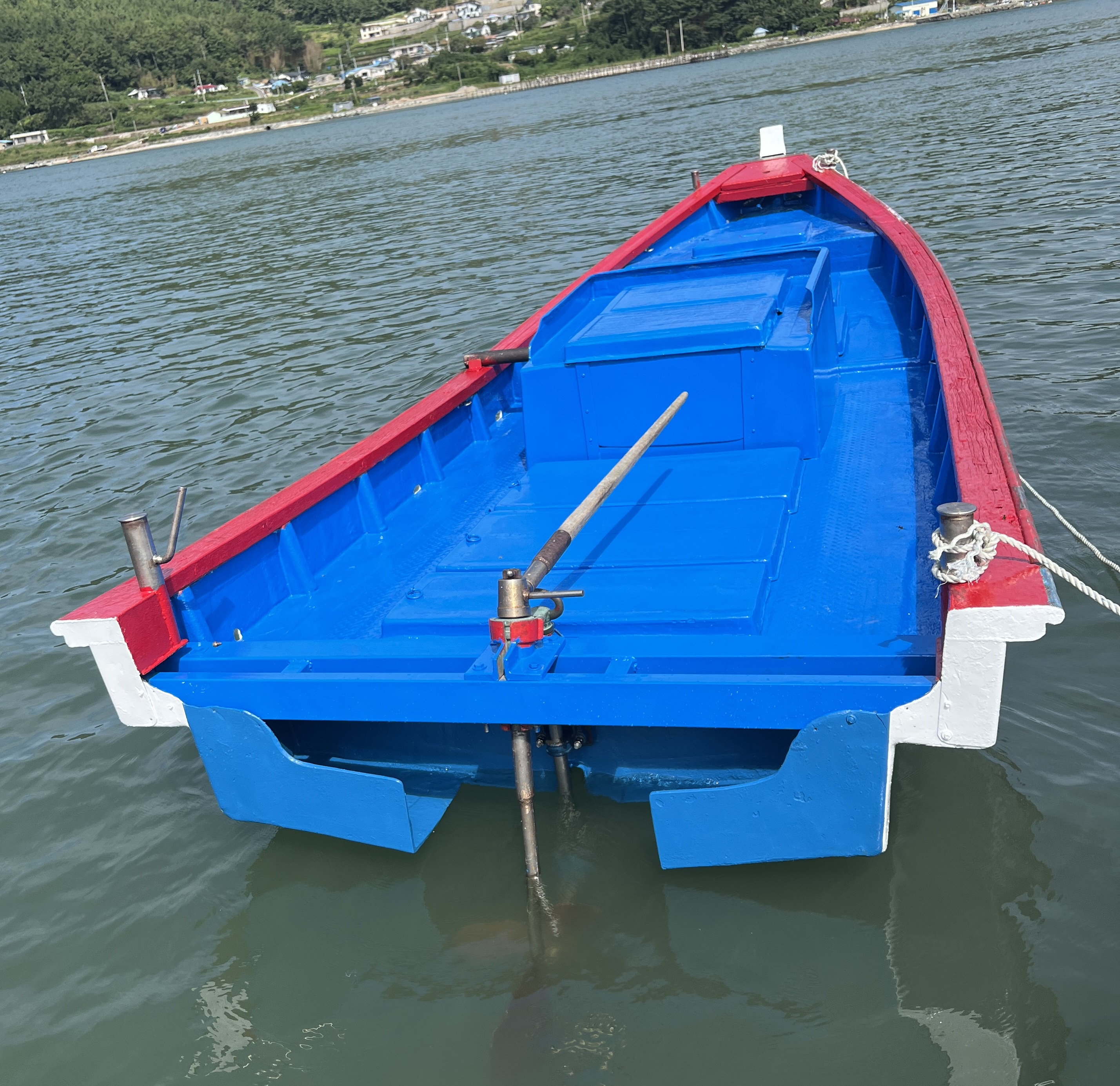 0.68톤 레저선 판매 이미지 4