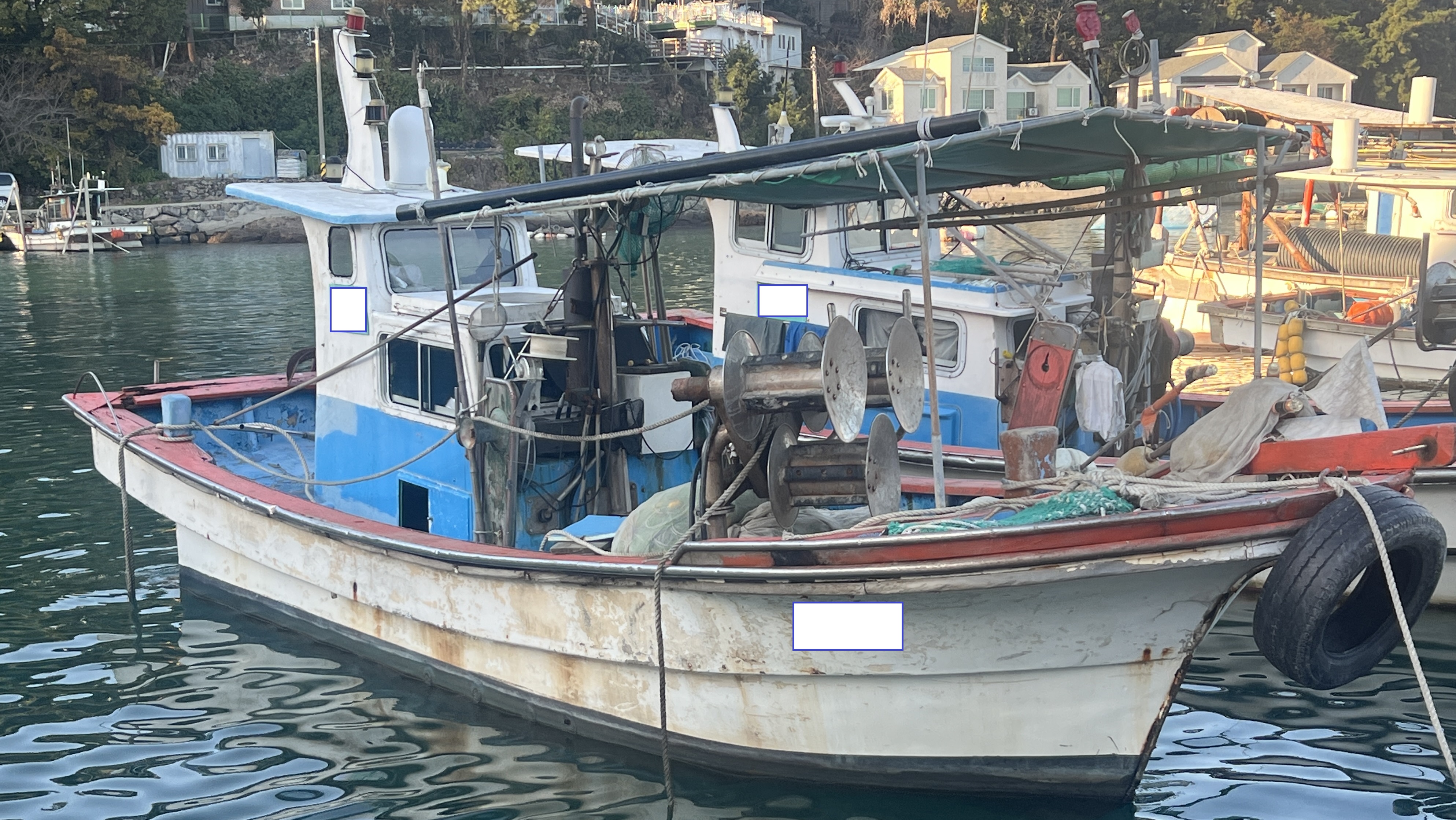 1.68톤 경남 연안자망 어선 매매 사진